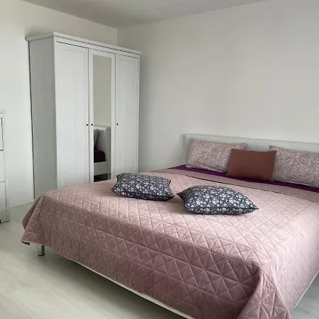 Azur Ferienwohnung 200 Meter Zum Lägenhet